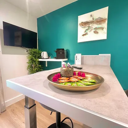 Maisonnette Cosy Avec Exterieur En Centre-ville Apartment